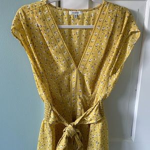 Max Studio Floral Blouse NWOT sz M